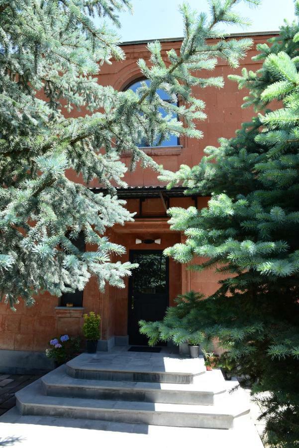 Red House Hatis Katnakhpyur ภายนอก รูปภาพ